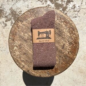 ATELIER HENNY RUE KNEE-HIGH SOCKS